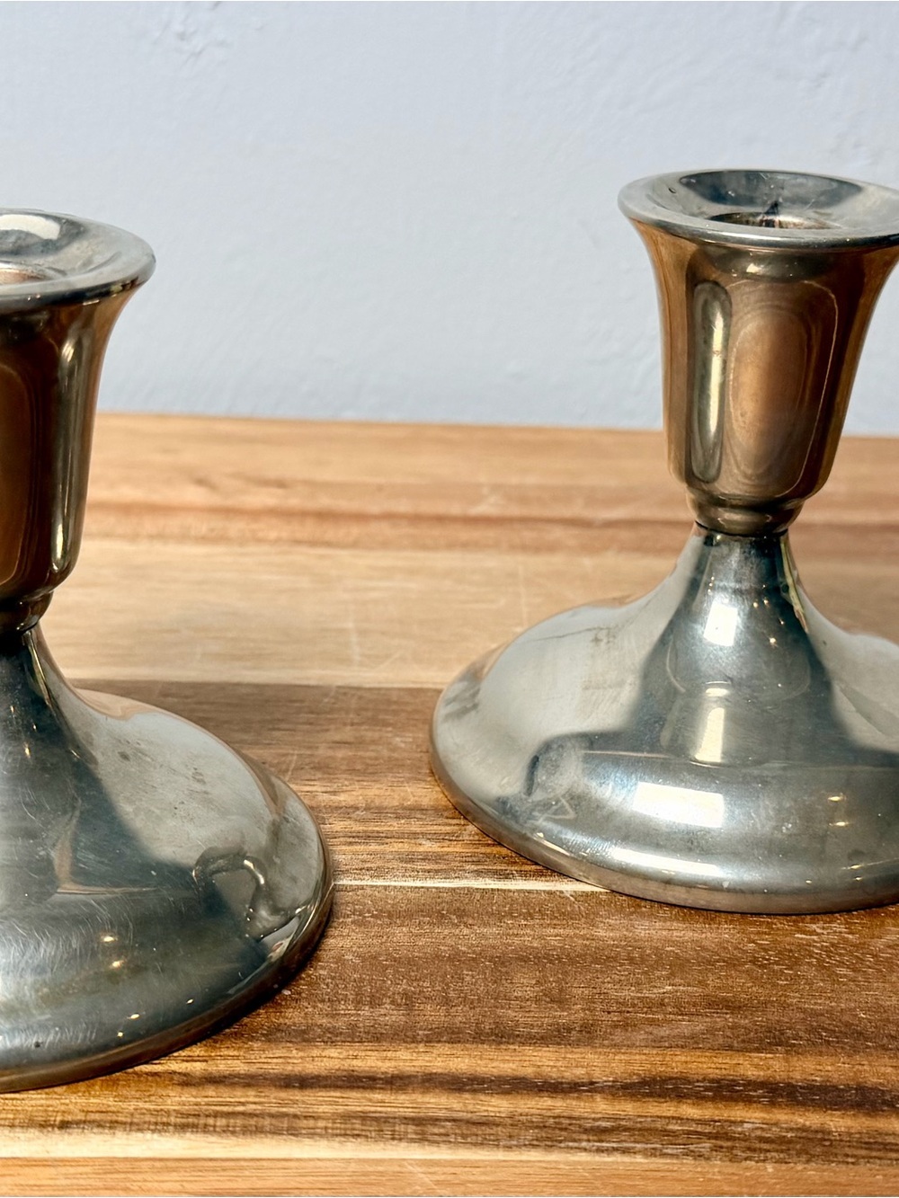 Vintage Wm. A. Rogers Silverplate Candlestick Holders, Pair, Mid Century - Picture 8 of 14